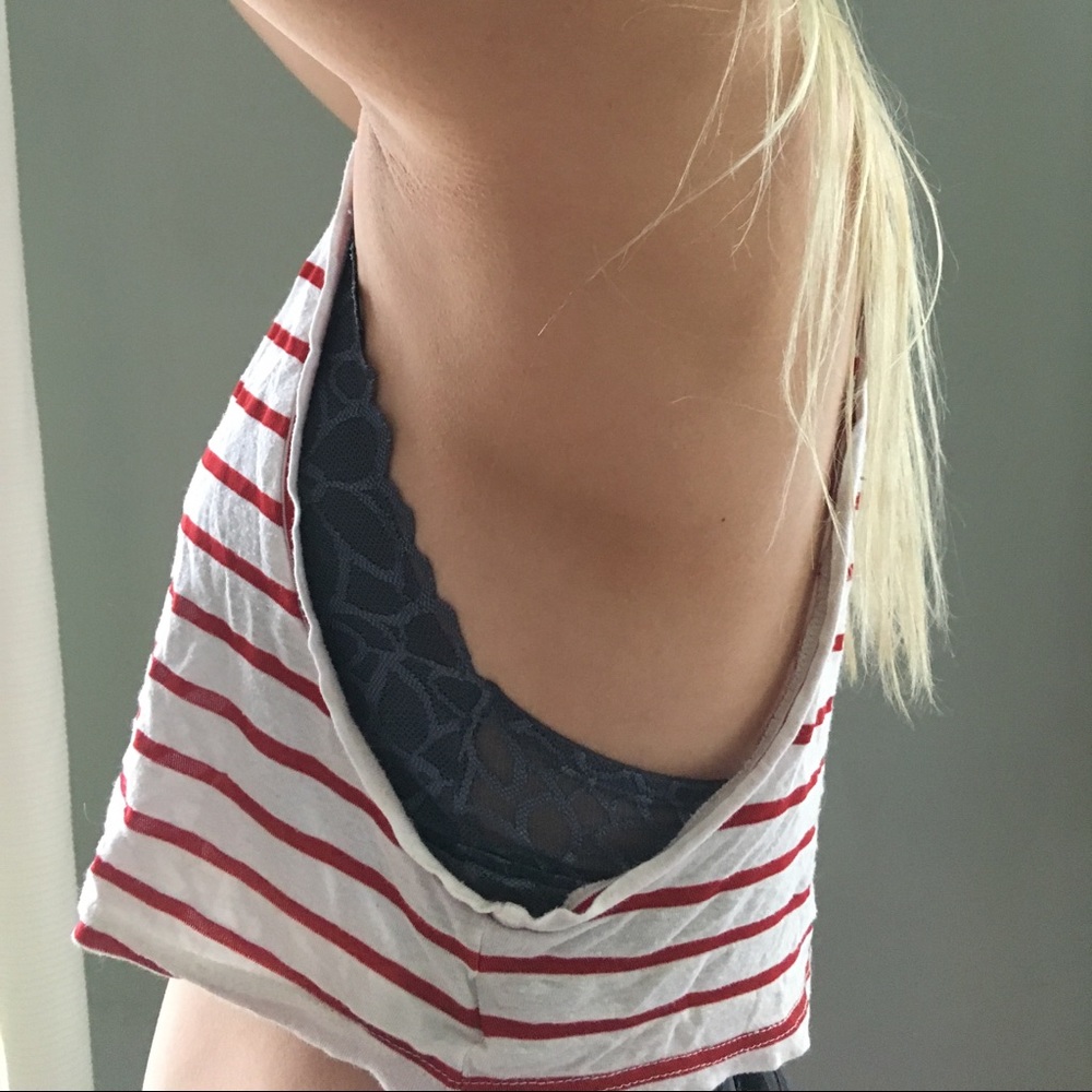 Staring at stars red striped crop